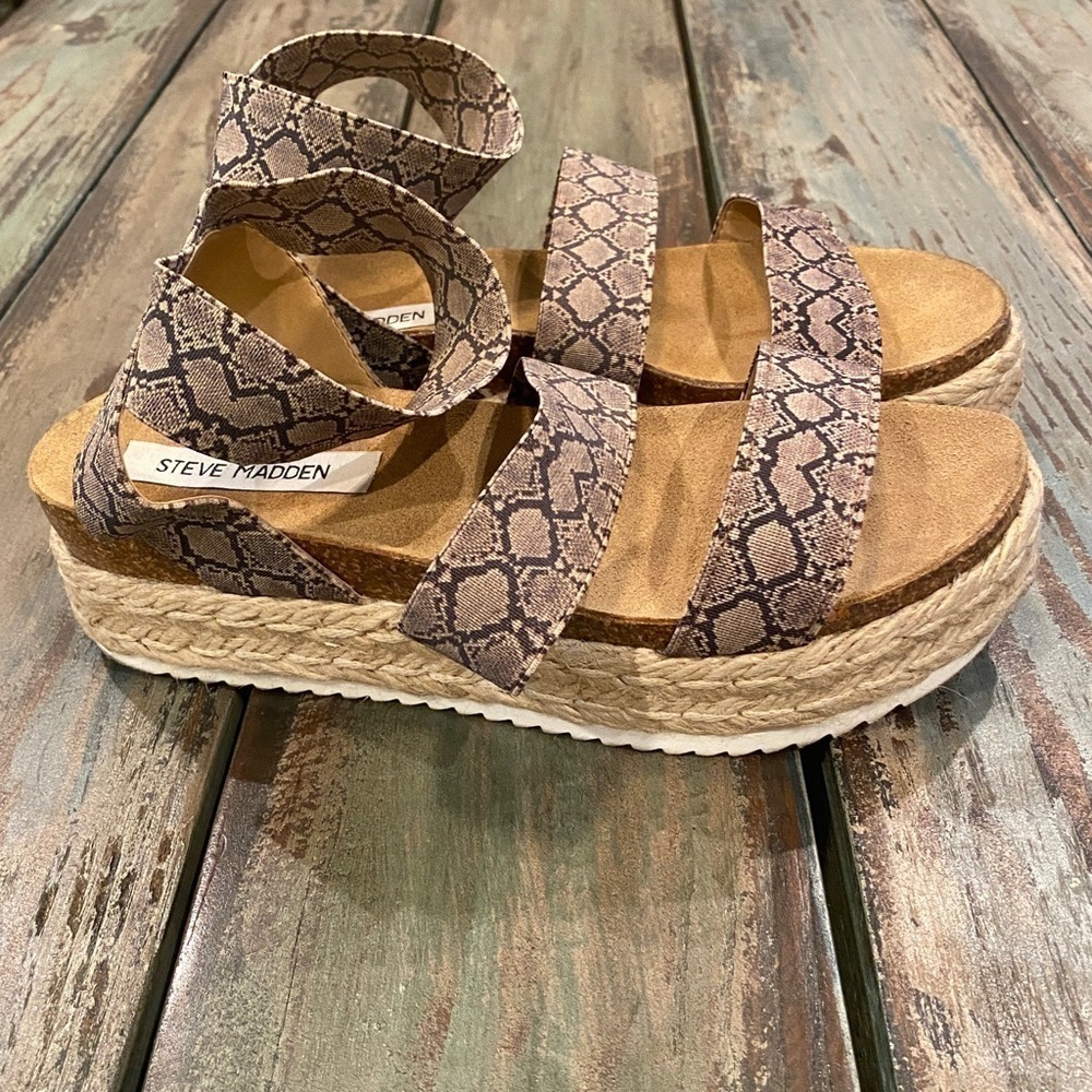 Steve Madden Kimmie Platform Cork Sandals Espadrilles Elastic Snakeskin Print 7 - Picture 3 of 11